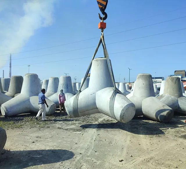 تعديل مدخل ميناء تشيدامبارانار